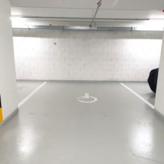 Pronájem parkovacího místa 18 m² Praha