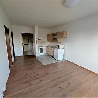 Pronájem bytu 2+kk 41 m² Praha