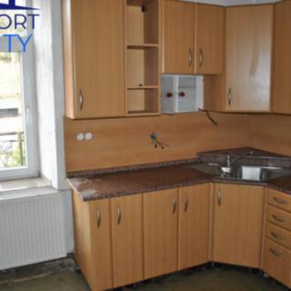 Prodej hotelu a penzionu 561 m² Loužnice