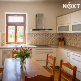 Prodej rodinného domu 380 m² Březno