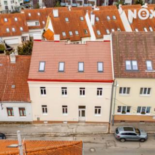 Prodej bytu 1+kk, garsoniery 30 m² Praha