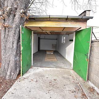 Pronájem garáže 27 m² Mladá Boleslav III, Dukelská