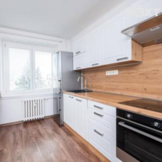 Prodej bytu 2+1 55 m² Hradec Králové
