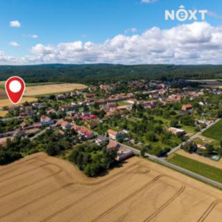 Prodej stavební parcely 2 187 m² Vícov