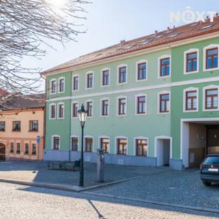 Prodej bytu 2+kk 68 m² Vlašim, Palackého nám.