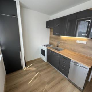Prodej bytu 2+1 45 m² Vsetín, Bratří Hlaviců