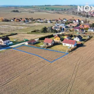 Prodej stavební parcely 1671 m² Všestary