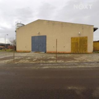 Pronájem skladu 1 000 m² Lukavice
