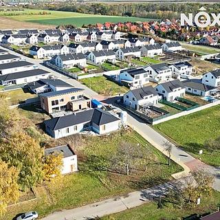 Prodej stavební parcely 828 m² Sokolnice