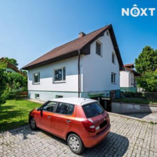 Prodej rodinného domu 315 m² Líbeznice