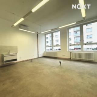 Pronájem obchodu 30 m² Chrudim IV, Husova