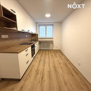 Pronájem bytu 2+1 57 m² Zlín, Podvesná IV