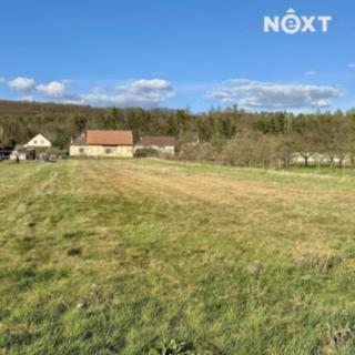 Prodej stavební parcely 3186 m² Brambory