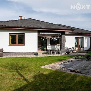 Pronájem rodinného domu 130 m² Červený Újezd