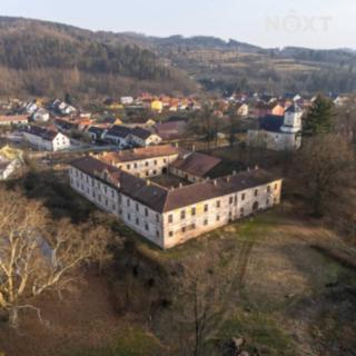 Prodej ostatního komerčního prostoru 28 378 m² Biskupice