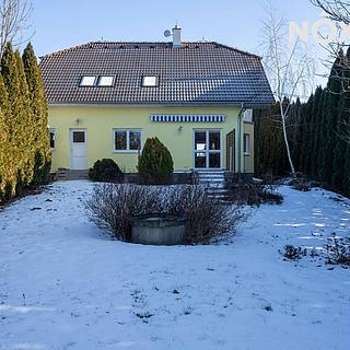 Prodej rodinného domu, 169m&sup2;