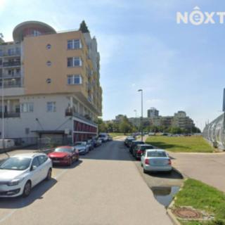 Pronájem garáže 31 m² Praha