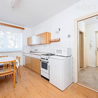 Prodej bytu 2+1 52 m² Chvaletice