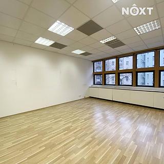 Pronájem kanceláře 114 m&sup2; Praha