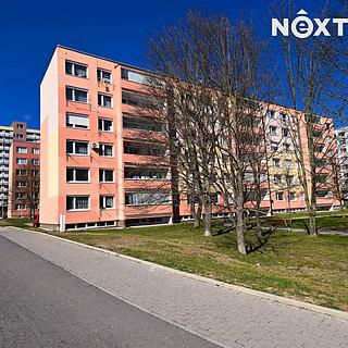 Pronájem bytu 1+kk a garsoniéry 34 m² Kladno Kročehlavy, Na růžovém poli
