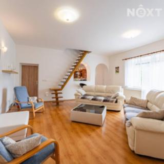 Prodej bytu 4+1 111 m² Sobotín