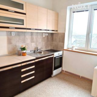 Pronájem bytu 1+1 35 m² Křemže, Náměstí