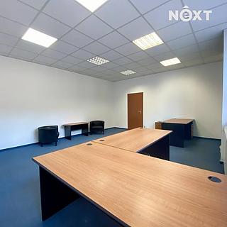Pronájem kanceláře 67 m&sup2; Praha