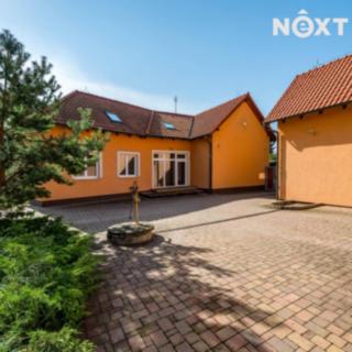 Prodej rodinného domu 200 m² Měšice