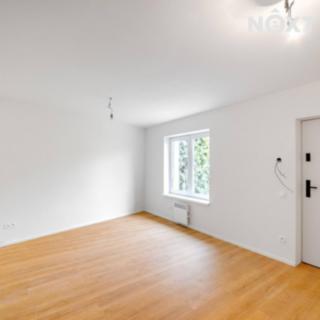 Prodej bytu 1+kk a garsoniéry 25 m² Praha Zbraslav, Elišky Přemyslovny