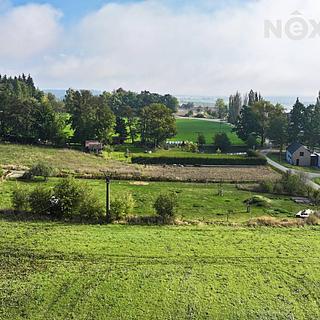 Prodej stavební parcely 930 m² Štěkeň