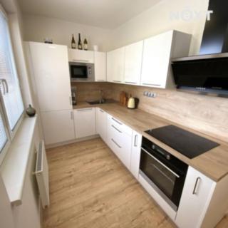 Pronájem bytu 2+kk 54 m² Praha Letňany, Křivoklátská