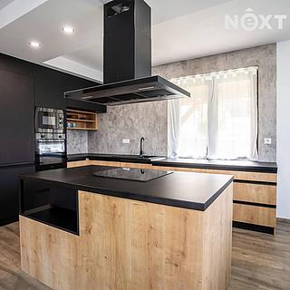 Prodej rodinného domu 200 m² Hamry