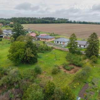 Prodej stavební parcely 1 385 m² Myslejovice