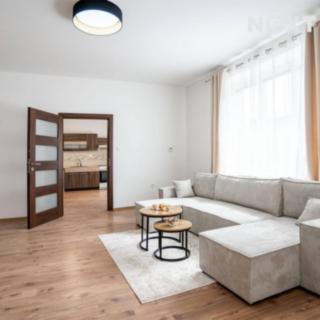 Prodej bytu 3+kk 80 m² Dvůr Králové nad Labem