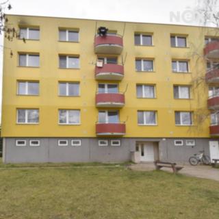 Pronájem bytu 1+kk a garsoniéry 31 m² Břeclav Poštorná, Budovatelská