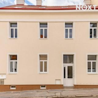 Prodej bytu 1+1 43 m² Praha Žižkov, Na mokřině