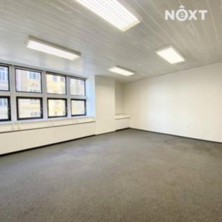 Pronájem kanceláře 35 m² Praha Nové Město, Na Moráni