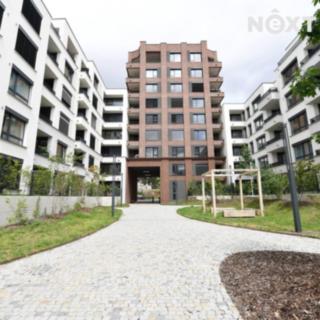 Pronájem bytu 2+kk 55 m² Praha