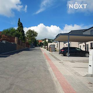 Pronájem bytu 1+kk a garsoniéry 33 m² Zlín Malenovice, Pod Hradem I