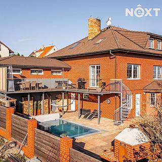 Prodej rodinného domu 348 m² Mšec, Krátká