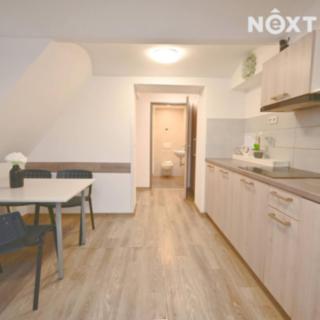 Prodej hotelu a penzionu 215 m² Praha Kyje, Tálínská