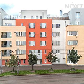 Prodej bytu 1+kk, garsoniery 35 m² Praha