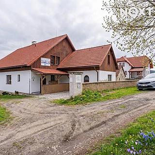 Prodej rodinného domu 360 m² Horní Stropnice Staré Hutě