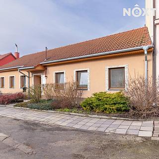 Prodej rodinného domu 255 m² Šumice