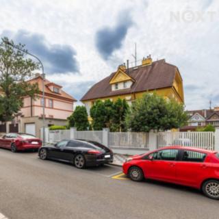 Pronájem bytu 2+kk 48 m² Praha Vinohrady, Hradešínská