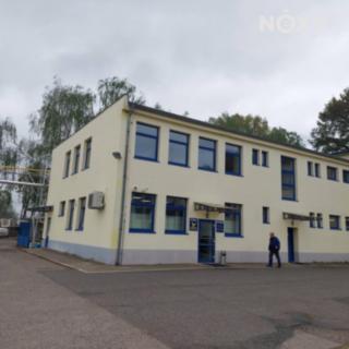 Pronájem ostatního komerčního prostoru 2 500 m² Pardubice Semtín