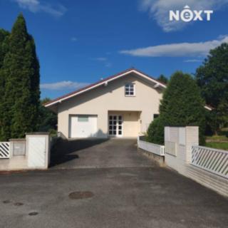 Pronájem rodinného domu 180 m² Čkyně