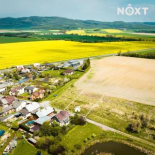 Prodej stavební parcely 1000 m² Újezd