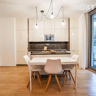 Prodej bytu 3+kk 95 m² Praha Košíře, Hlaváčkova