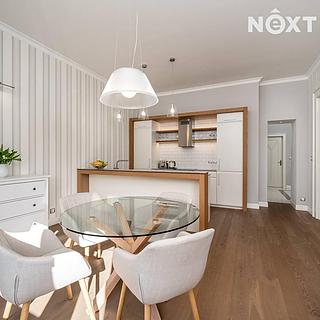 Pronájem bytu 3+kk 105 m&sup2; Praha